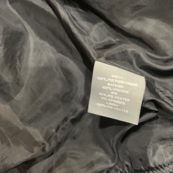 Moto jacket with butterfly and flower - Picture 6 of 7